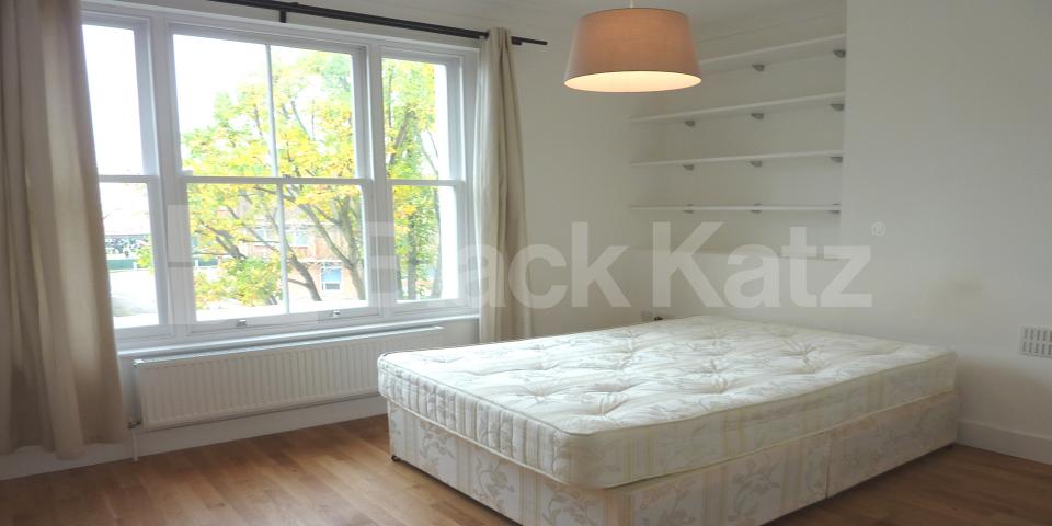 			2 BED 2 BATH , 2 Bedroom, 2 bath, 1 reception Flat			 Hilldrop Road, TUFNELL PARK 